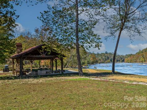 511 Wilma Dykeman Trail Asheville NC 28804