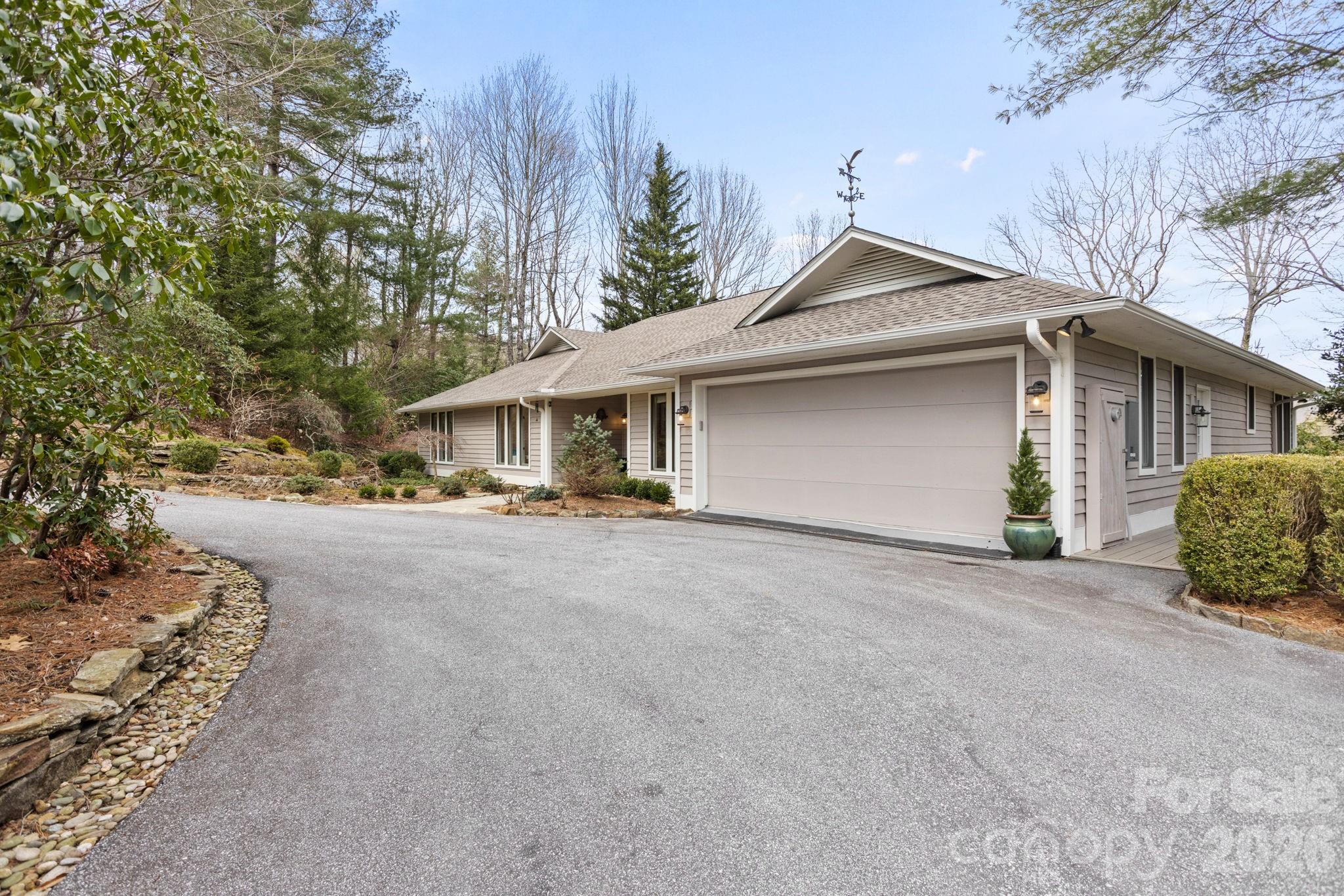 171 Old Hillside Lane Flat Rock NC 28731
