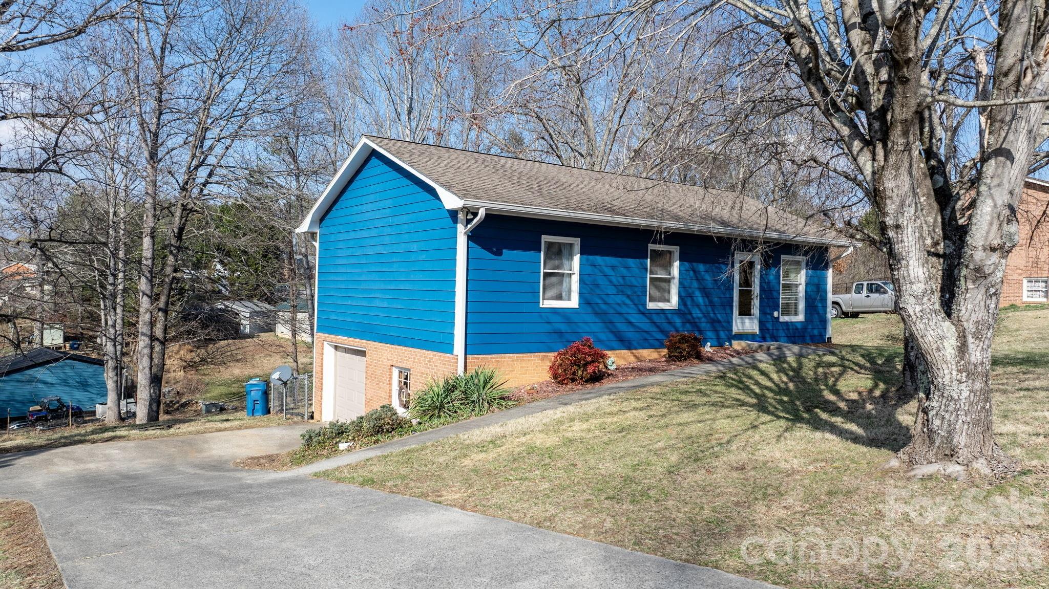 Lenoir NC, 3384 Sheely Road