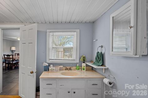 74 Meadow Avenue Concord NC 28025
