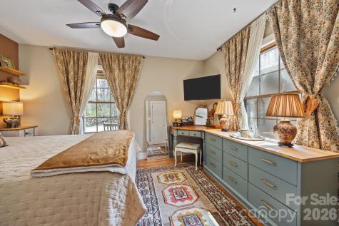 373 Lytle Cove Road Swannanoa NC 28778