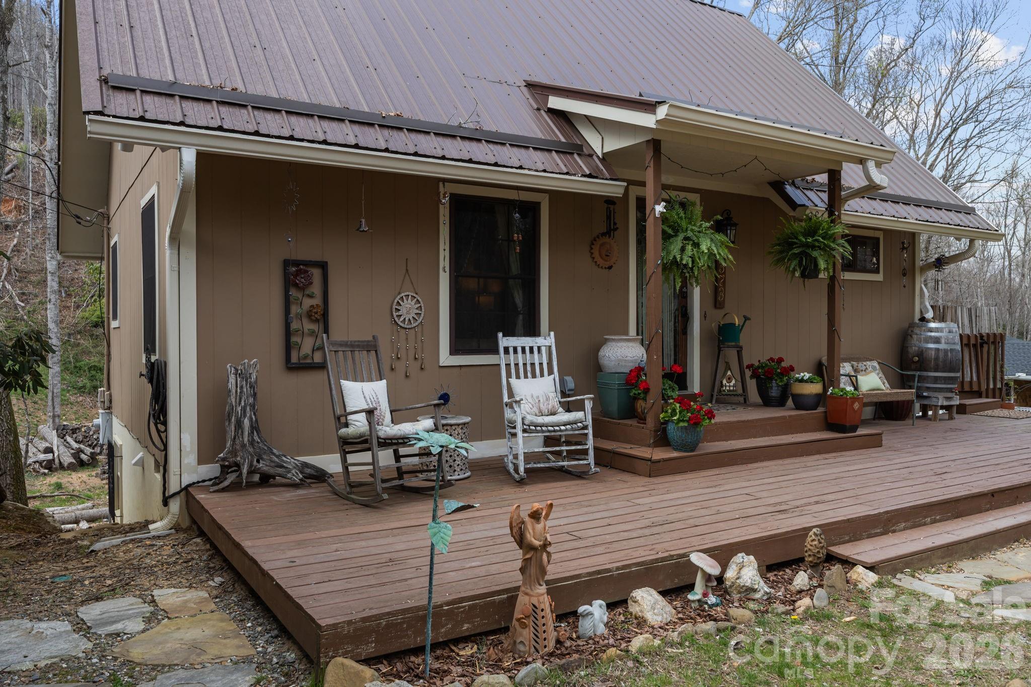 373 Lytle Cove Road Swannanoa NC 28778