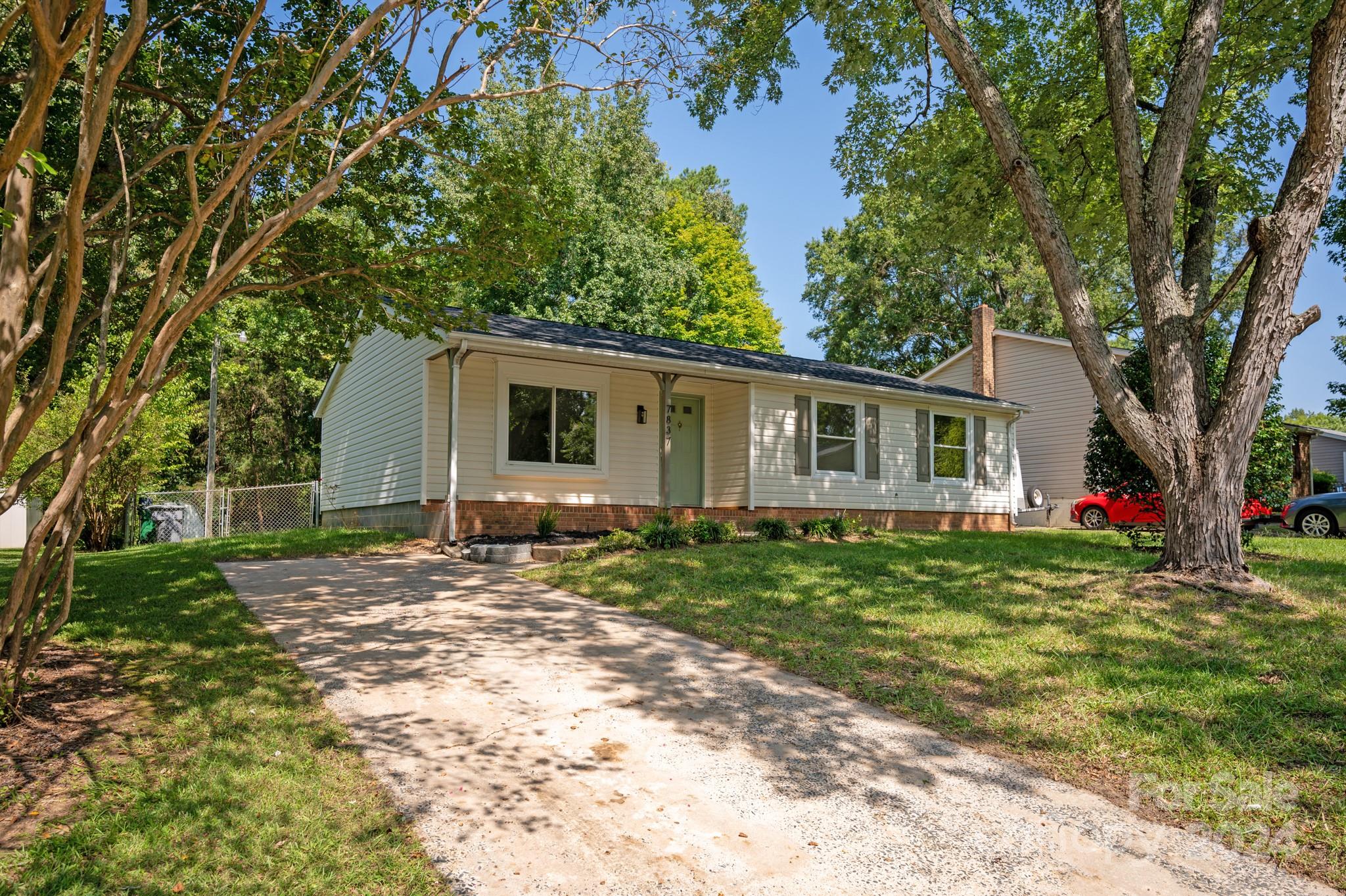 7837 Elm Tree Lane Charlotte NC 28227