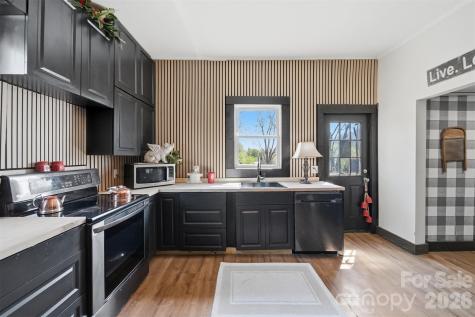 507 Oak Street SW Lenoir NC 28645