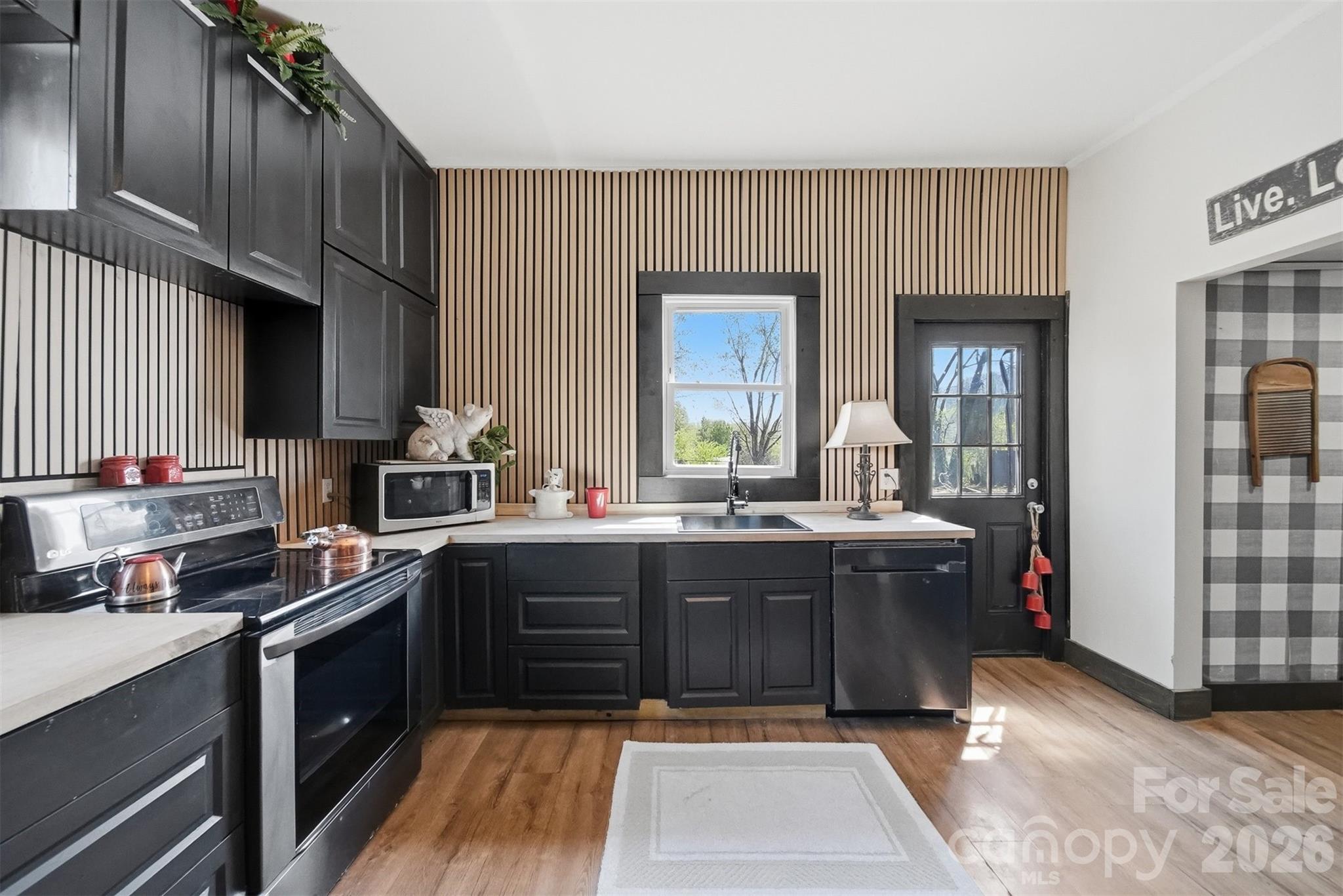 507 Oak Street SW Lenoir NC 28645