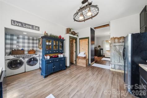 507 Oak Street SW Lenoir NC 28645