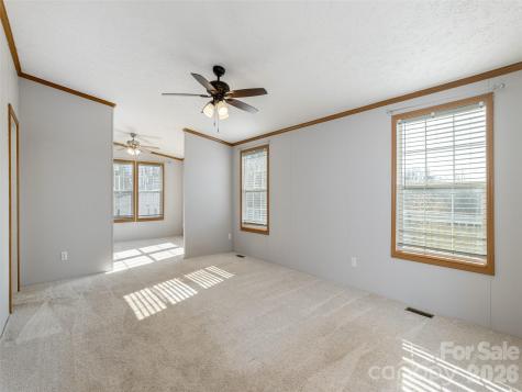 112 Lynn Estate Road Hendersonville NC 28792