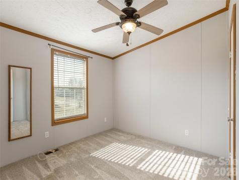 112 Lynn Estate Road Hendersonville NC 28792