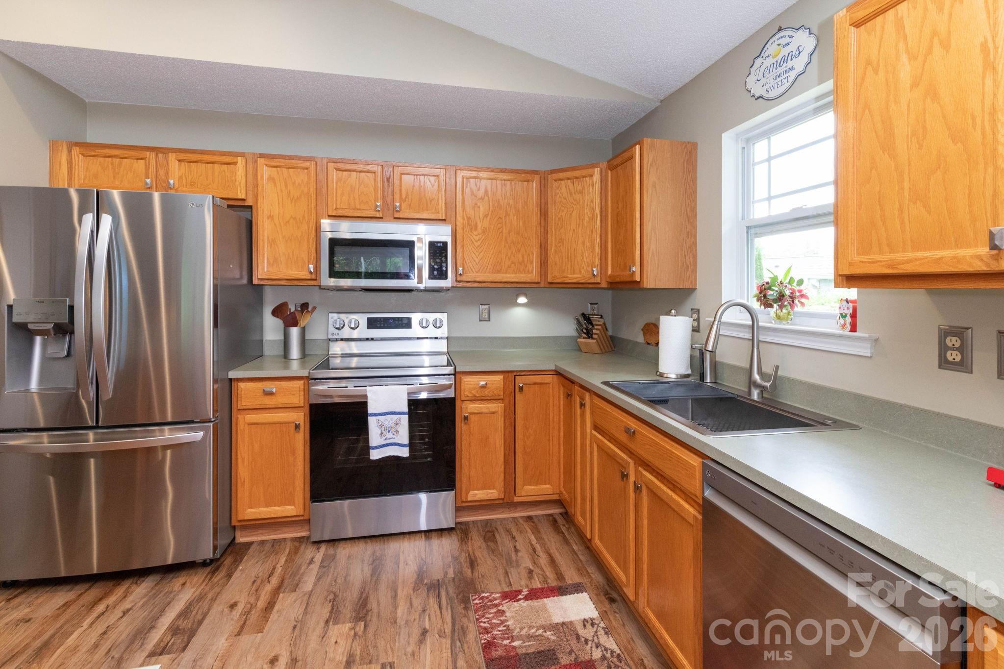 59 Sunview Circle Arden NC 28704