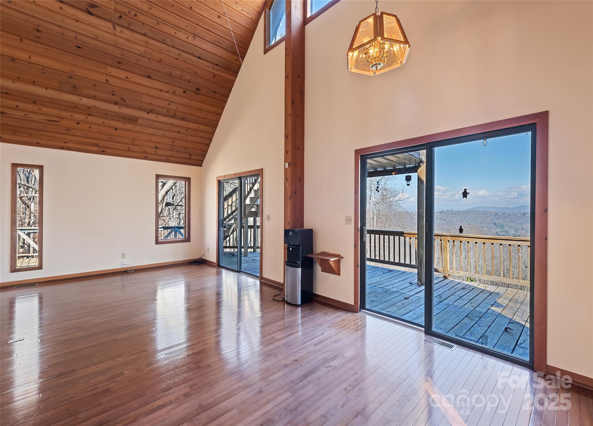 1350 Davis Mountain Road Hendersonville NC 28739