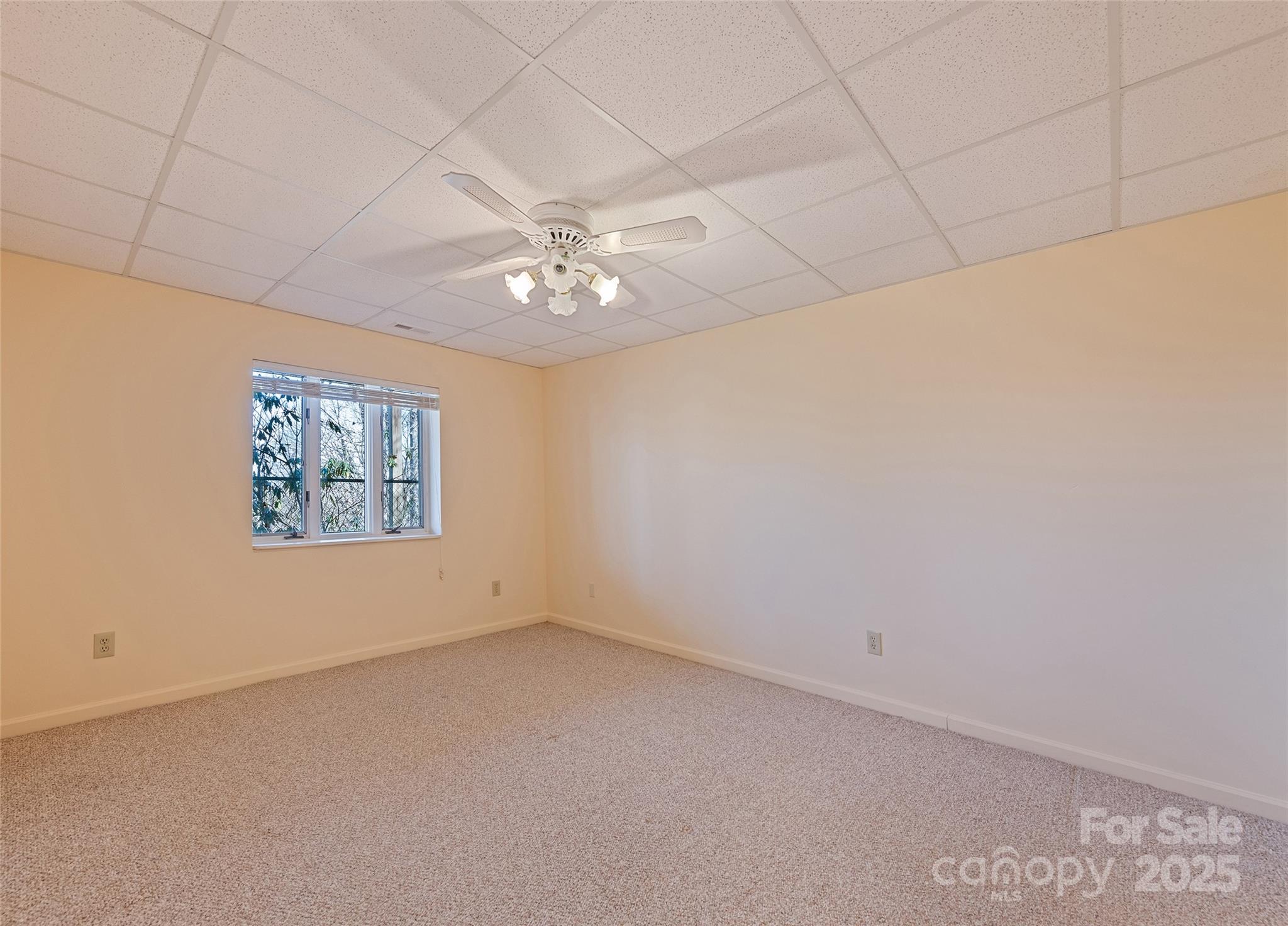 1350 Davis Mountain Road Hendersonville NC 28739