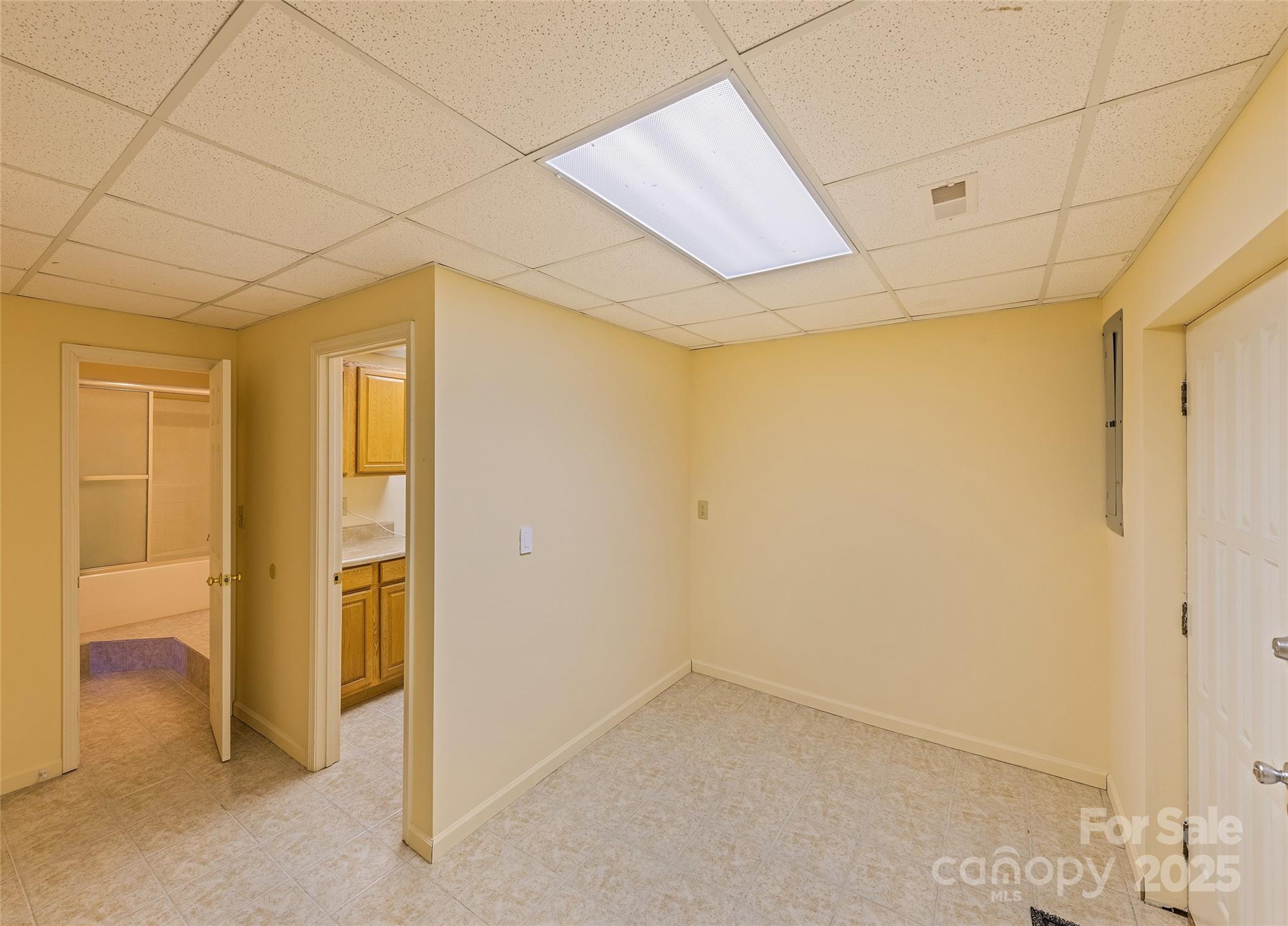 1350 Davis Mountain Road Hendersonville NC 28739