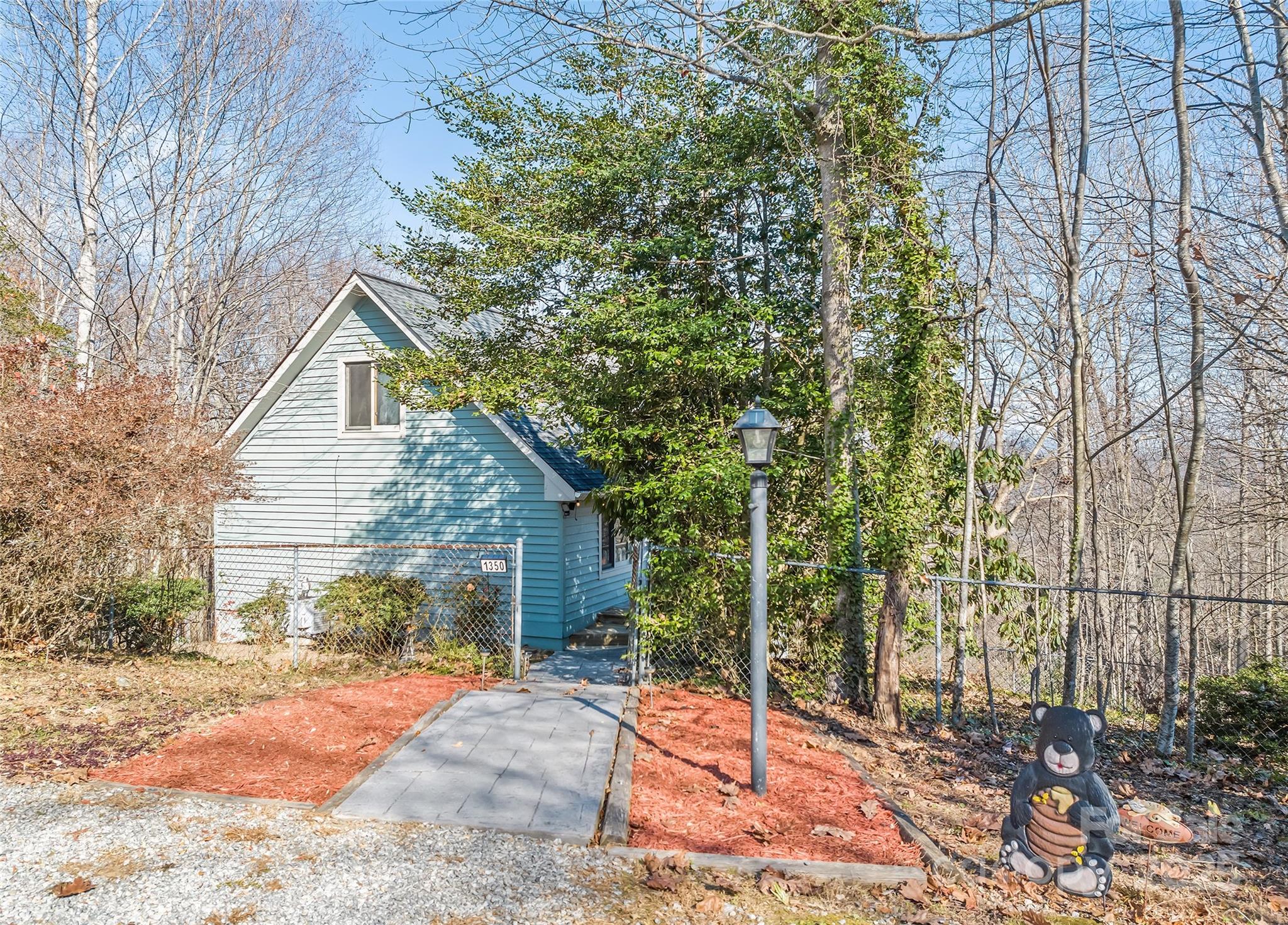 1350 Davis Mountain Road Hendersonville NC 28739