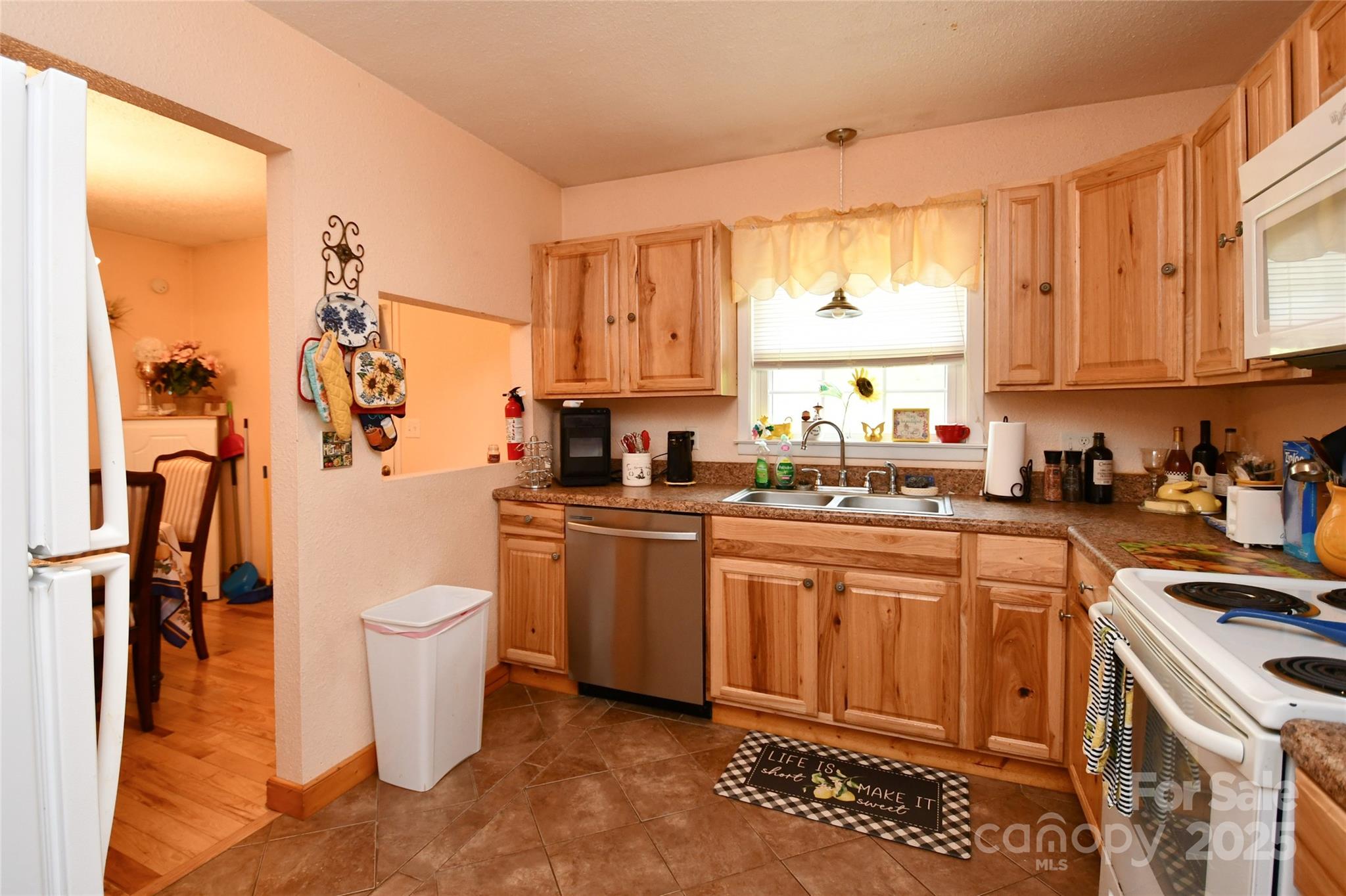 1227 Georges Fork Road Burnsville NC 28714