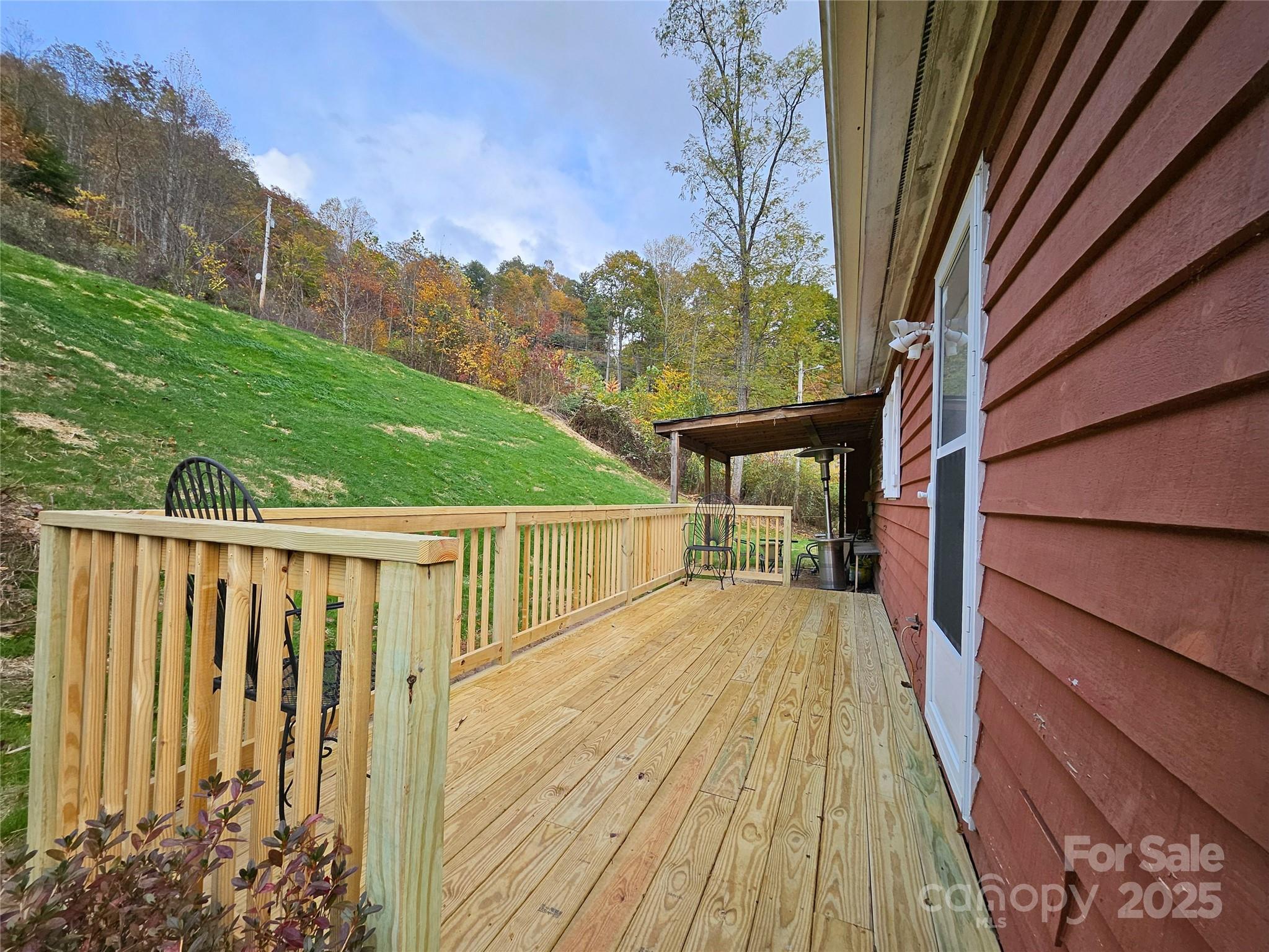 1227 Georges Fork Road Burnsville NC 28714