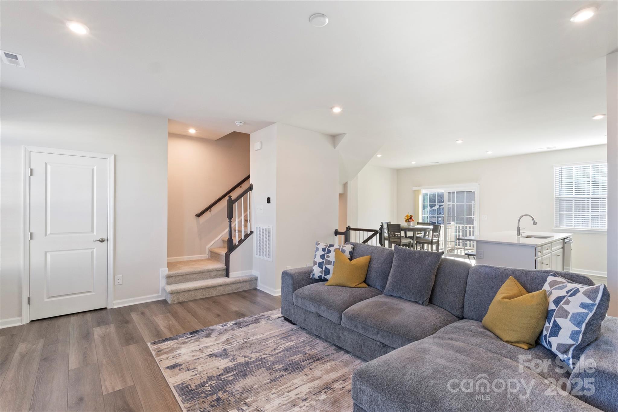 2016 Tupelo Grove Lane Gastonia NC 28054
