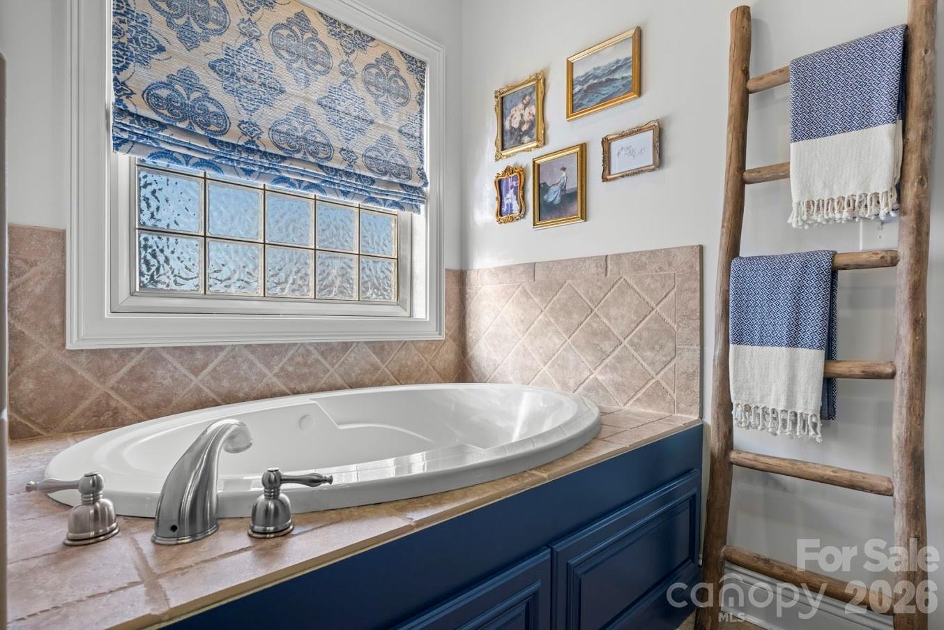402 Golfview Court SE Lenoir NC 28645
