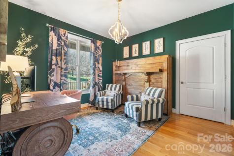 402 Golfview Court SE Lenoir NC 28645