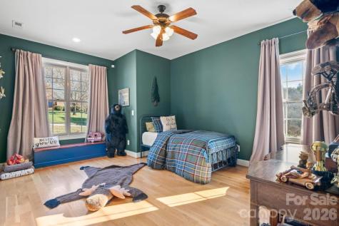 402 Golfview Court SE Lenoir NC 28645