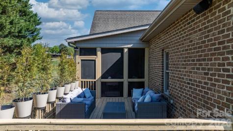 402 Golfview Court SE Lenoir NC 28645