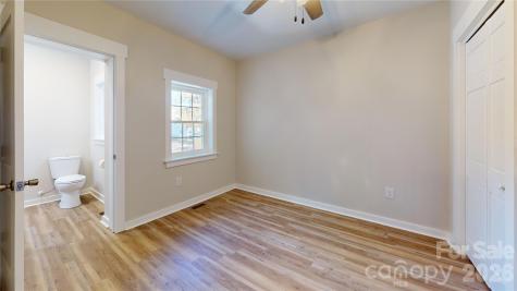 403 Liberty Street E York SC 29745
