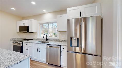 403 Liberty Street E York SC 29745
