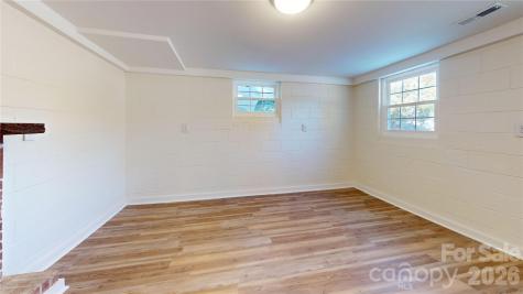 403 Liberty Street E York SC 29745