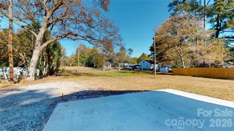 403 Liberty Street E York SC 29745
