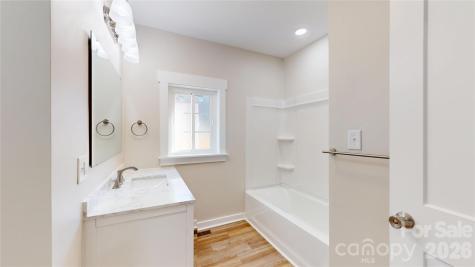 403 Liberty Street E York SC 29745