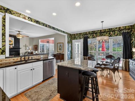 3814 Providence Plantation Lane Charlotte NC 28270
