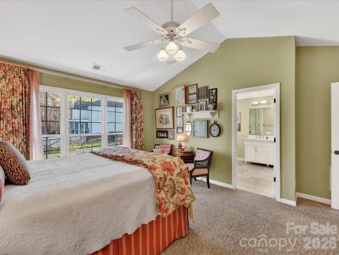 3814 Providence Plantation Lane Charlotte NC 28270