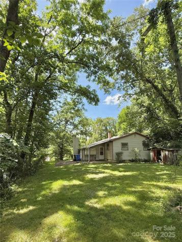 414 Sand Hill Road Asheville NC 28806