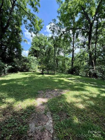 414 Sand Hill Road Asheville NC 28806
