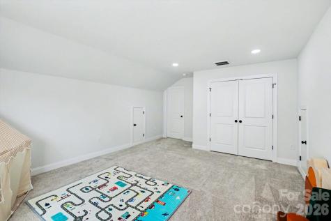 5305 Ridgefall Road Greensboro NC 27410