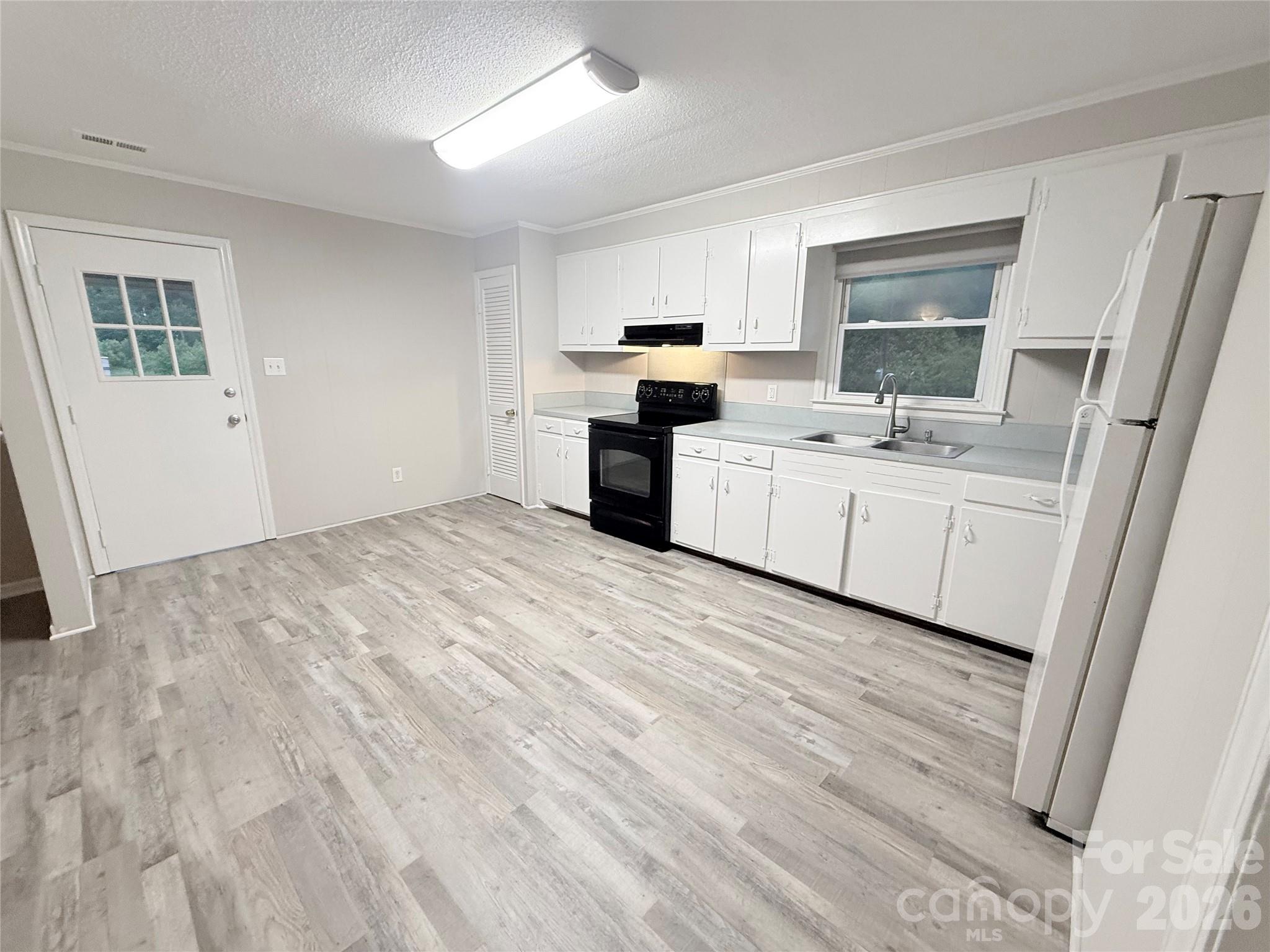 5221 Roy Ballard Street Denver NC 28037