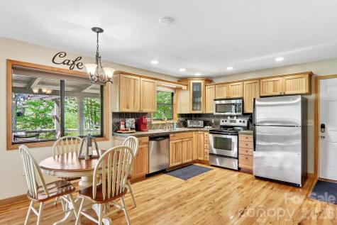 79 Chipmunk Lane Maggie Valley NC 28751