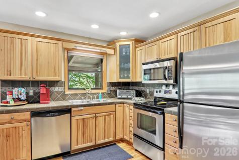 79 Chipmunk Lane Maggie Valley NC 28751