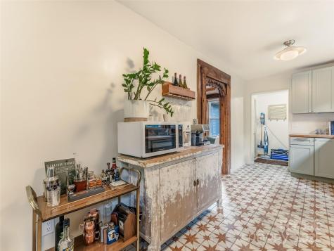 12 Woodland Drive Asheville NC 28806