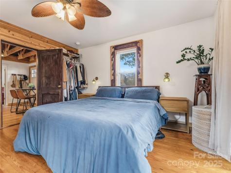12 Woodland Drive Asheville NC 28806