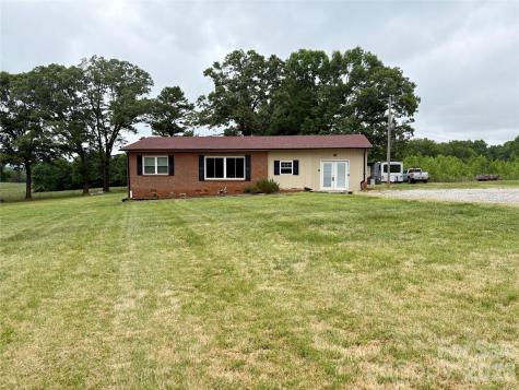 120 Mitch Road Union Grove NC 28689