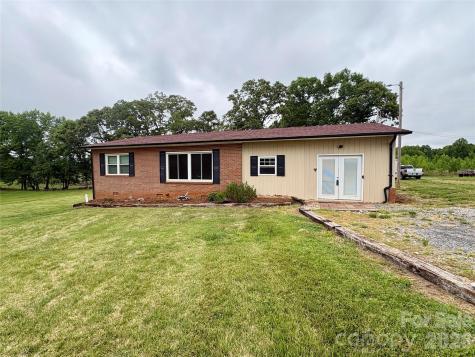 120 Mitch Road Union Grove NC 28689