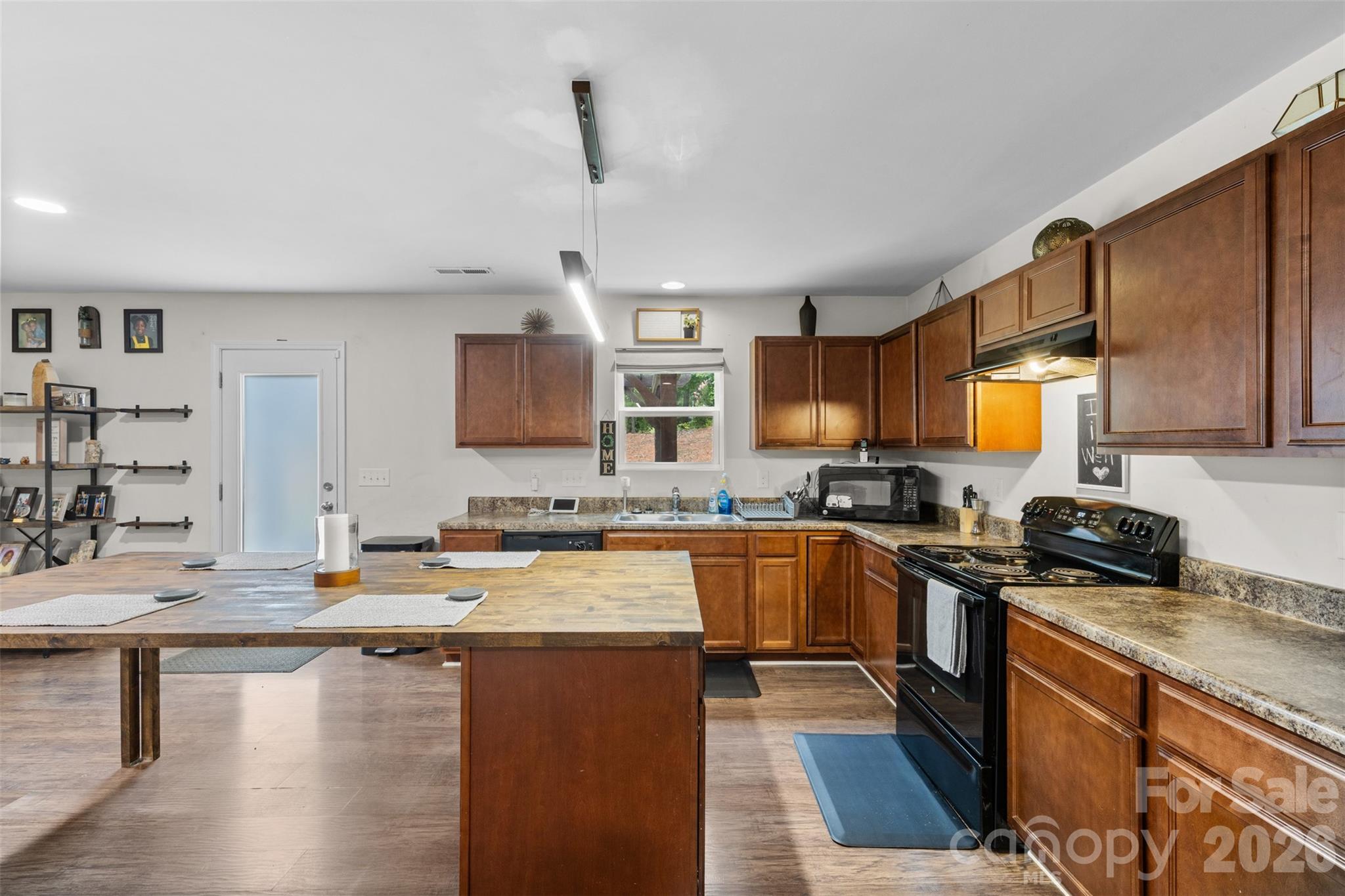 1528 Magnolia Drive Lancaster SC 29720