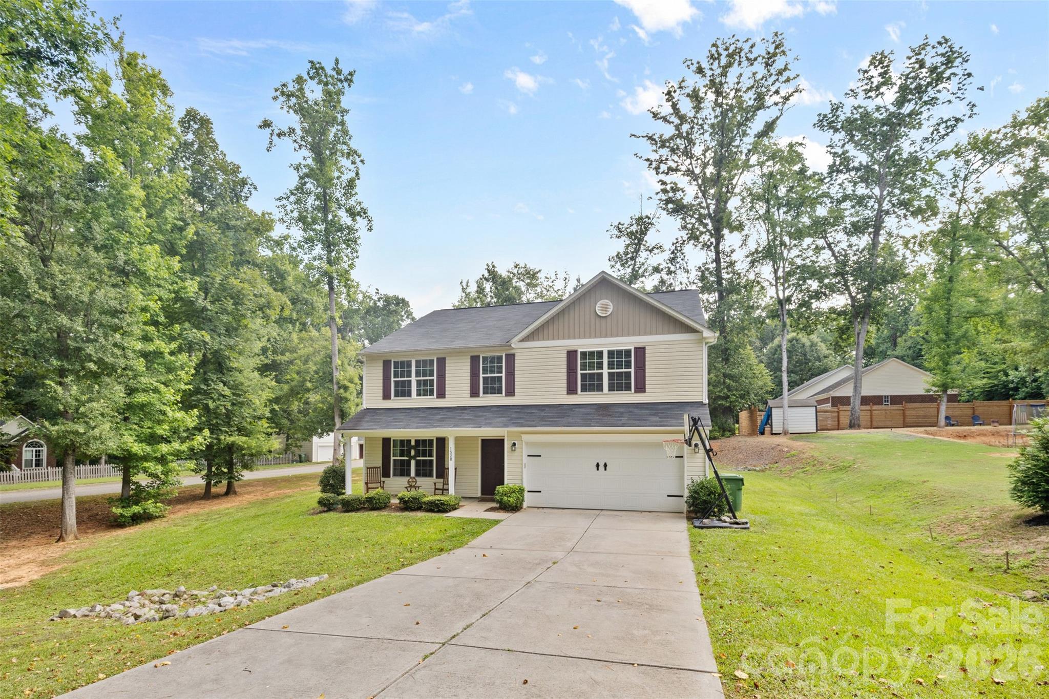 1528 Magnolia Drive Lancaster SC 29720