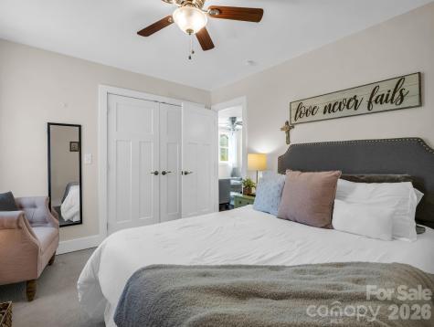 52 Old Spring Drive Candler NC 28715