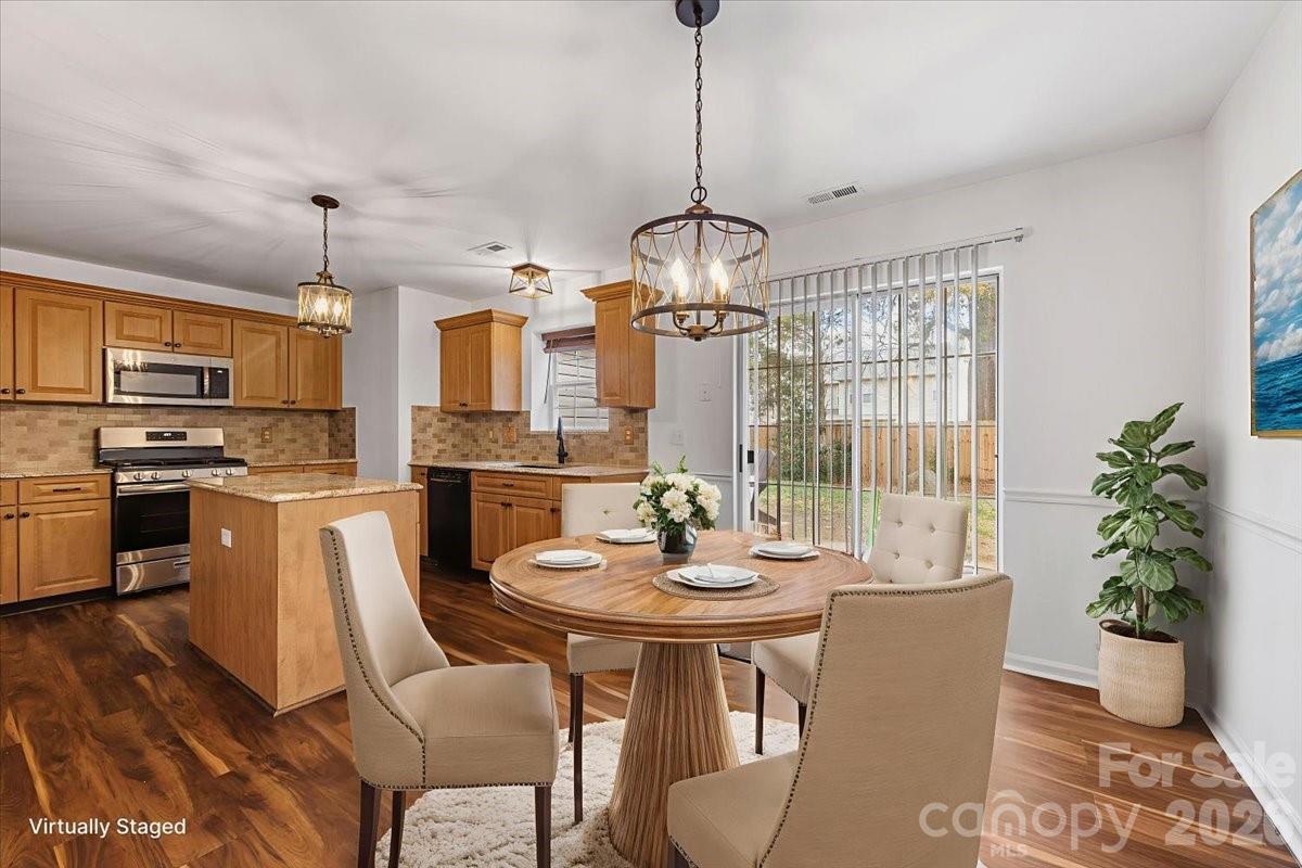 14242 Carolina Forest Court Charlotte NC 28273