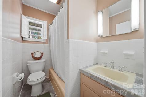 301 Corinth Church Circle Casar NC 28620