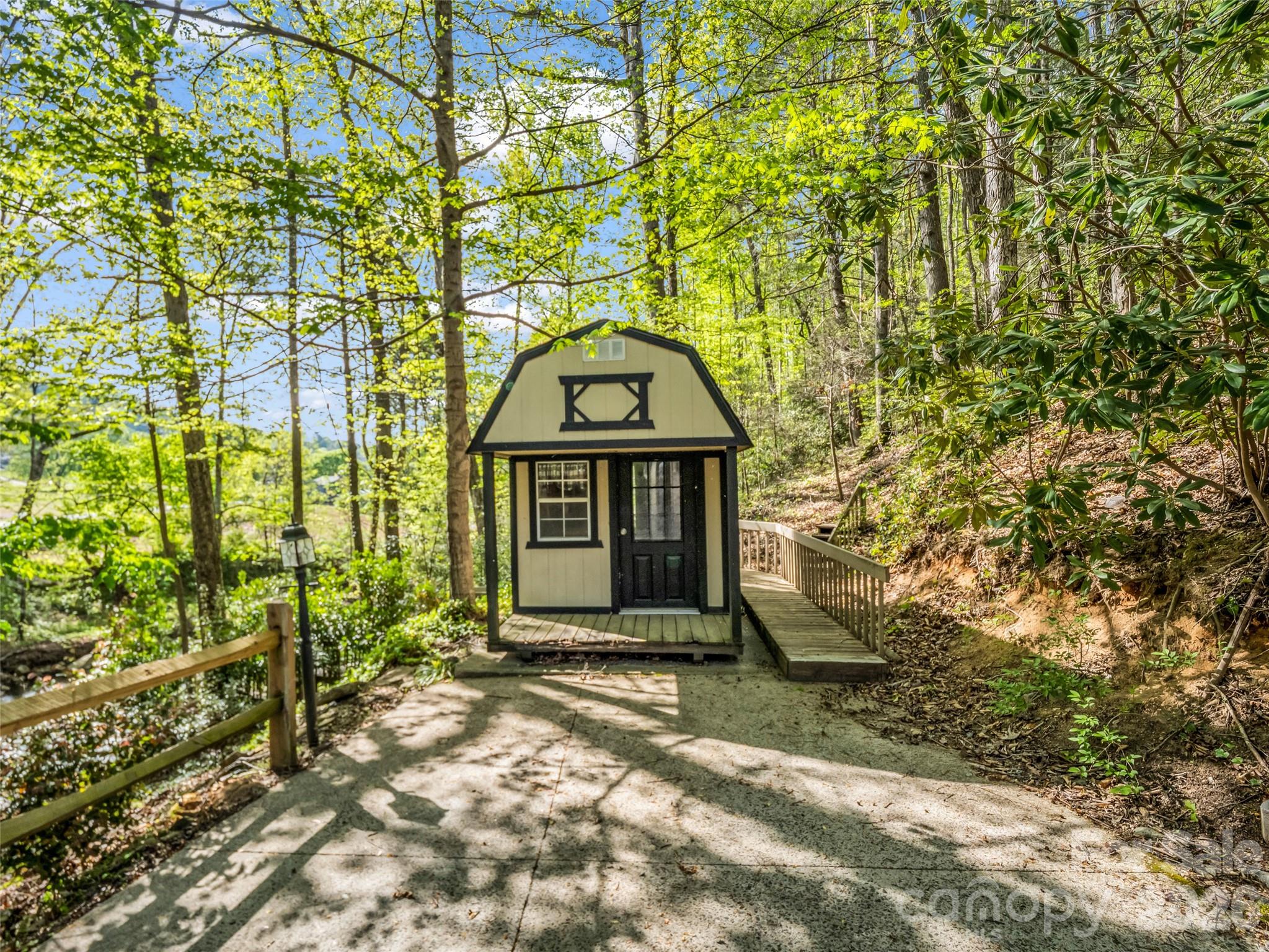 171 Fairway Drive Lake Lure NC 28746