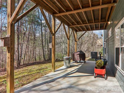 74 Woodson Drive Mars Hill NC 28754