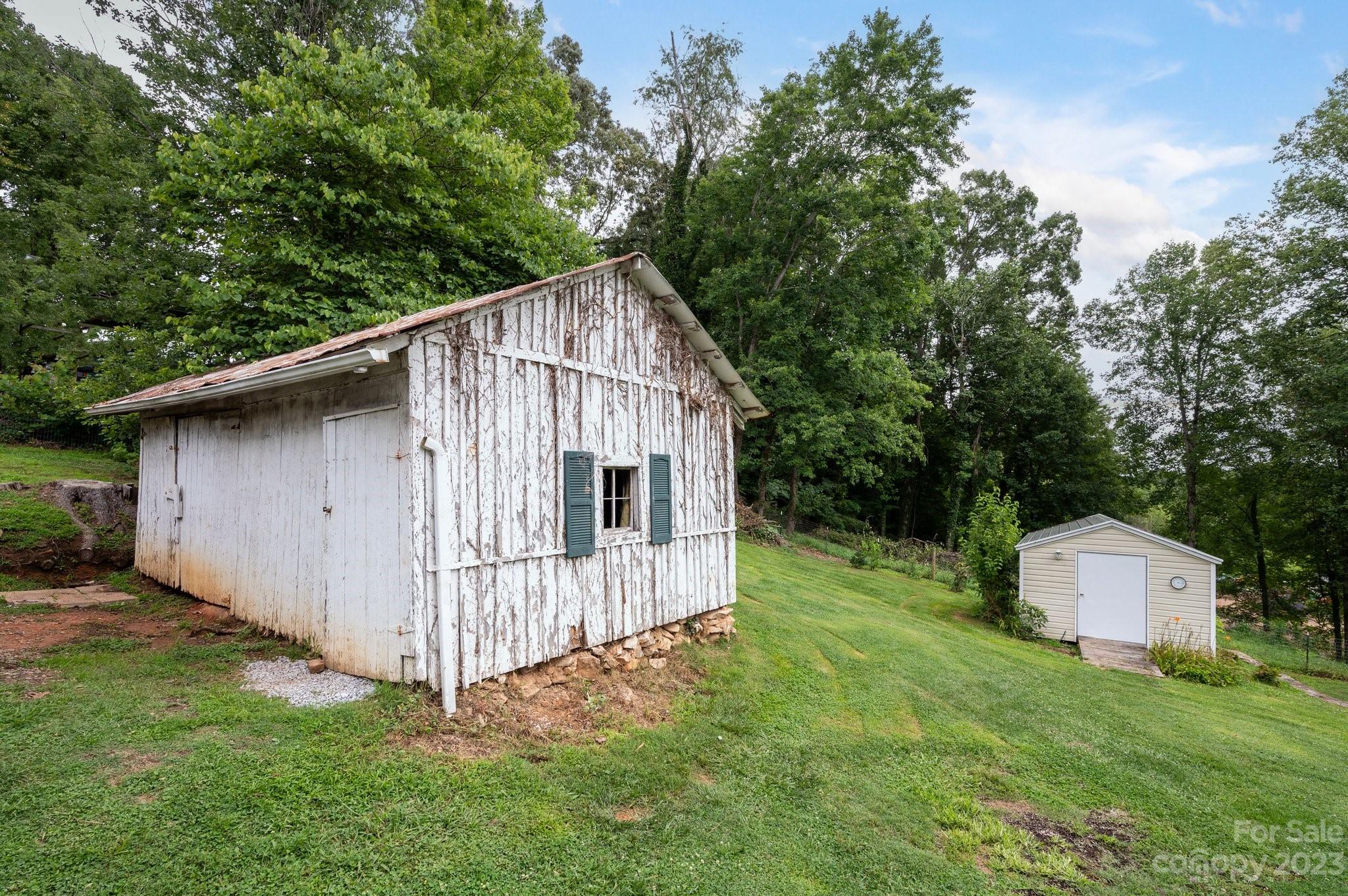 41 Lindsey Road Candler NC 28715