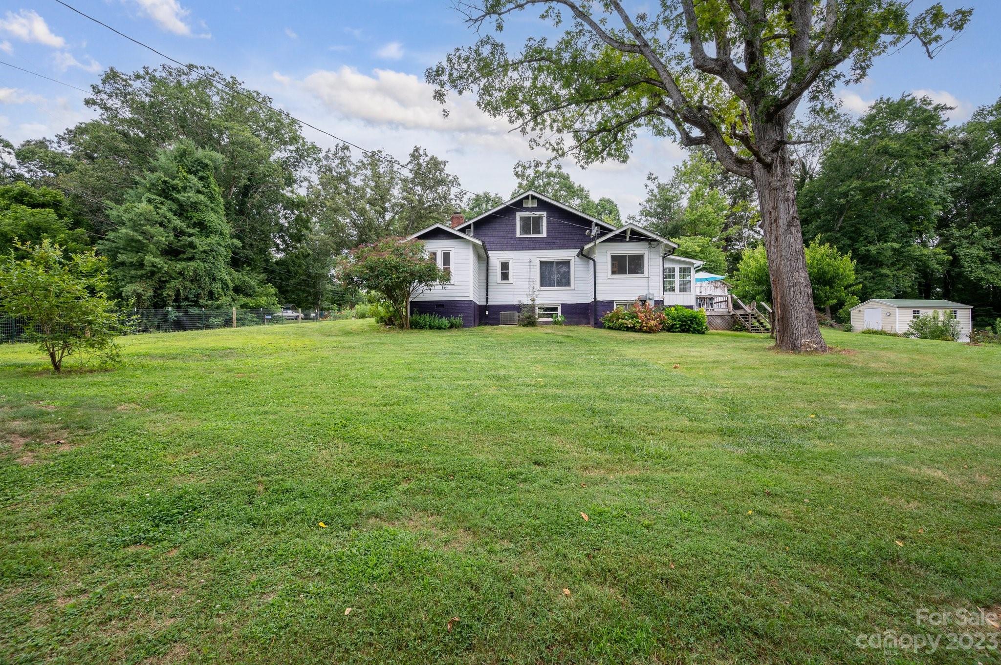 41 Lindsey Road Candler NC 28715